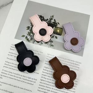 Flower Markers Reading Magnetic Pu Leather <b>Bookmarks</b> Promotional <b>Gift</b> for Book Lovers - Product Image 6