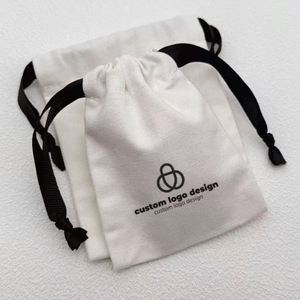 Pochette à cordon personnalisée avec logo imprimé, recyclable, petite, en coton écologique, pour bijoux, sac anti-poussière - Product Image 3