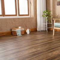 UK Wasserfester Holzoptik 4mm 5mm 6mm 7mm 8mm PVC Klick-System SPC LVT Kommerzieller Bodenbelag Vinyl Fischgrät-Bodenplanken Fliesen
