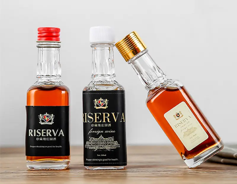 Garrafa vazia para vodka whisky, garrafa quadrada transparente de 50ml, garrafa vazia para bebidas espirituosas