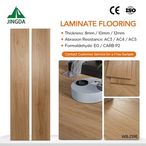 Planchers en bois hybrides durables de 12 mm avec surface EIR à grain de bois, stratifiés, pour les détaillants - Product Image 1