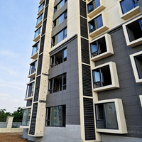 Fabricant de persiennes en alliage d'aluminium sur mesure de haute qualité, persiennes de ventilation extérieures, systèmes d'ombrage pour façades architecturales