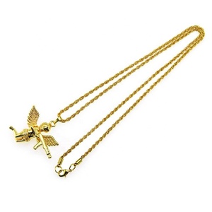 Venta caliente de fábrica Hip hop <span class=keywords><strong>vengador</strong></span> Ángel joyería aleación Ángel sosteniendo pistola colgante collar - Product Image 4