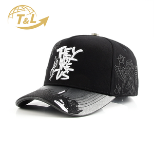 Gorras de Béisbol de 5 Paneles con Estampado Floral y Logotipo Personalizado OEM ODM de 4UGEAR, Gorras Deportivas de Béisbol con Estructura Estructurada 100% Algodón al por Mayor - Product Image 1