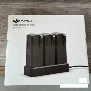 Mavic <span class=keywords><strong>3</strong></span> Enterprise Series Accu Kit Compatibiliteit Mavic 3T /Mavic 3e Vliegtuig Omvat <span class=keywords><strong>3</strong></span> Batterijen En 1 Oplaadhub - Product Image 4