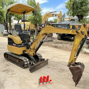 Miniexcavadora Usada Cat 301.5 con Motor Original, Bomba Hidráulica MOOG de 2200 kg, Modelo 2024, Excelente Estado, Importada de Japón - Product Image 1