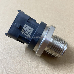 Sensore di Pressione Common Rail per Iniezione Carburante di Alta Qualità 0281002937 Compatibile con <span class=keywords><strong>Ford</strong></span>, MAN, Renault - Product Image 5