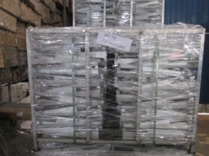 Low Price Welded Fence <strong>Post</strong> Spike / Fence <strong>Post</strong> <strong>Holder</strong> /<strong>Post</strong> Ground <strong>Holder</strong> - Product Image 3