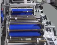 Machine de plastification à chaud et à froid SPEED 450 mm de largeur pour affiches, vinyle et films plastiques, avec revêtement thermofusible pour adhésifs