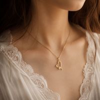 Kalung Liontin Hati Berongga Lapis Emas dengan Zirkon Mikro-Inlaid, Kalung Choker Manis untuk Wanita, Hadiah Minimalis