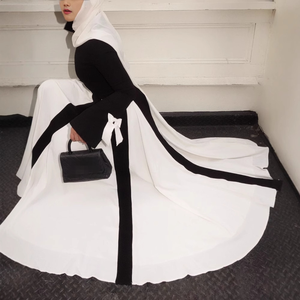 Vestidos musulmanes elegantes de manga larga para mujer Nuevo choque de color blanco y negro con patchwork de lazo - Product Image 2