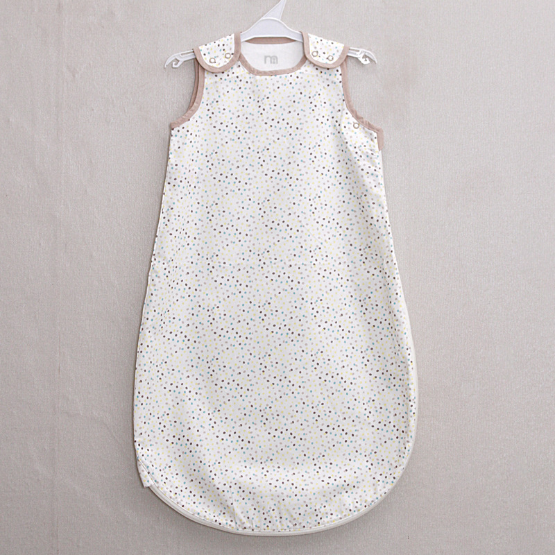 0.2 tog single-layer woven fabric with brown dots