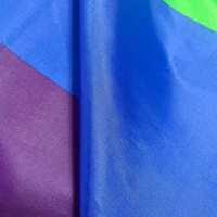 Drapeaux nationaux promotionnels 3x5 pieds en polyester imprimés avec logo personnalisé
