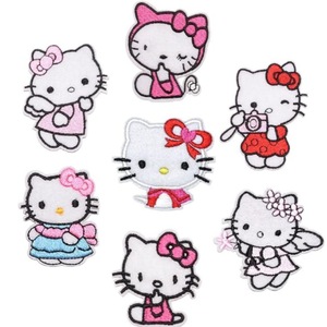 Parches adhesivos de dibujos animados de gran venta, parches de transferencia de calor bordados en forma de corazón para bolsos, sombreros, ropa - Product Image 3