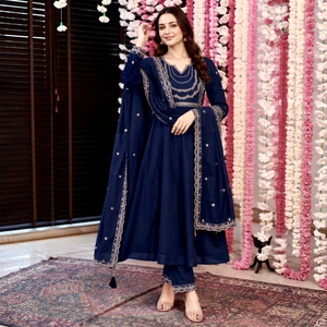 Ensemble de costume Anarkali 3 pièces en soie romaine de qualité supérieure pour femmes, avec broderies riches et dupatta en dentelle de créateur |   Tailles plus grandes disponibles - Product Image 1