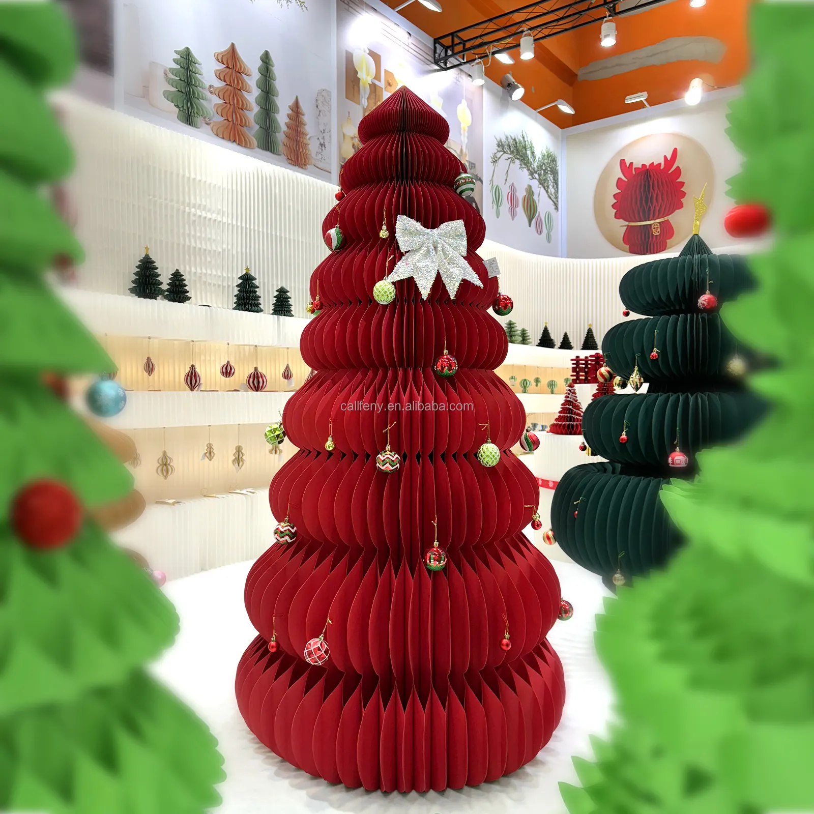 Ornements en nid d'abeille d'arbre de Noël en papier écologique 180cm 120gsm avec aimant pour la décoration de la maison du festival de Noël