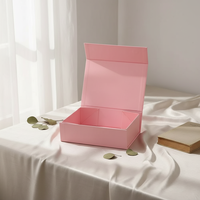 Dossiers magnétiques pliables de luxe en carton recyclé, personnalisables avec estampage, structure à clapet magnétique, vente en gros