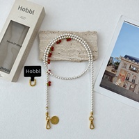 Nouvelle breloque de téléphone, sangle de téléphone pour femme, design chic français avec perles et cerises, cordon bandoulière de 120 cm, personnalisable OEM ODM