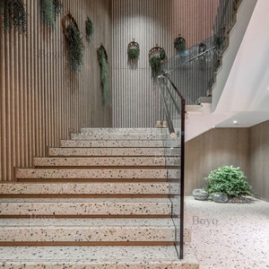 บันไดภายในอาคารพาณิชย์ บันไดลอยแบบโมเดิร์น บันไดหินขัดสีขาว - Product Image 4