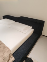 BD-008 #   Ensemble de lit double de taille standard, style moderne européen, luxueux, en tissu durable, rembourré et réglable, pour chambre à coucher douillette