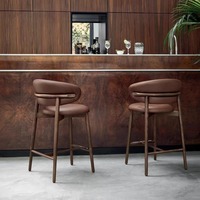 Chaise de bar en bois massif, chaise de salon moderne et simple avec dossier, chaise en tissu de designer nordique, tabouret haut à longues jambes