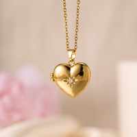 Kalung Liontin Foto Stainless Steel untuk Wanita, Minimalis Gaya Vintage Prancis, Anti Karat, Rantai Klavikula