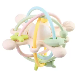 批发定制儿童圣诞木制戒指可咀嚼硅彩虹堆叠出牙玩具婴儿硅胶套