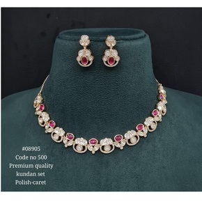 Ensemble de collier Kundan plaqué or 08905 avec boucles d'oreilles assorties pour femmes, bijoux pour occasions festives, mariage, fête - Product Image 3