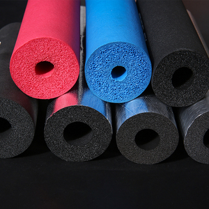 Feuille d'isolation thermique en mousse de caoutchouc de couleur personnalisée 10 mm insonorisante pour l'isolation thermique des murs et sols des hôtels, bureaux et bâtiments - Product Image 3