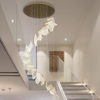Zhangshan personnalisé acrylique long plafond pendentif escalier rotatif grand salon lumière led lustres et suspensions
