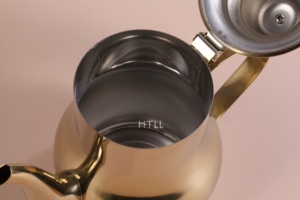 Bouilloire <span class=keywords><strong>marocaine</strong></span> en acier inoxydable doré avec infuseur, couvercle non magnétique, design moderne et minimaliste, compatible gaz, pour faire bouillir l'eau en toute sécurité - Product Image 6