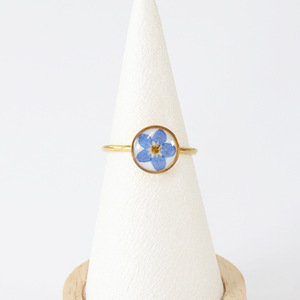 33 Designs Bague réglable en acier inoxydable avec fleur de mignonnette et fleurs stabilisées en résine, bijoux pour femmes - Product Image 5