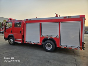 <span class=keywords><strong>Camion</strong></span>-citerne Sinotruk HOWO 5000L, <span class=keywords><strong>camion</strong></span>-citerne à eau pour la lutte contre les incendies - Product Image 3