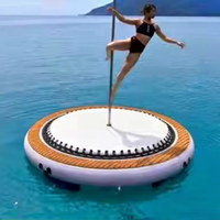 Plateforme de danse gonflable robuste avec poteau, scène en PVC de qualité commerciale pour discothèques, événements DJ et locations de fêtes