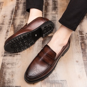 Sonbahar yeni erkek Retro İngiliz rahat elbise ayakkabı lüks deri tasarım Oxford taban düğmesi nefes düz iş tarzı - Product Image 1