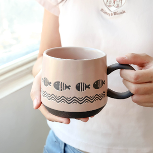 Vintage Coarse Large Size Pink Hand-Painted Relief Small Fish <b>Ceramic</b> <b>Mug</b> New Design with Good Quality for Business Gifts - Product Image 5