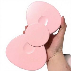 Espejo de Maquillaje de Bolsillo Portátil LED Tricolor Personalizado en Forma de Lazo, Regalo de San Valentín para Novia - Product Image 4