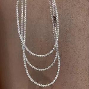 Collier pour bébé multi-couches naturel de 4 à 5 mm avec 5 couches portant des perles parfaitement impeccables, éclatantes et brillantes - Product Image 4