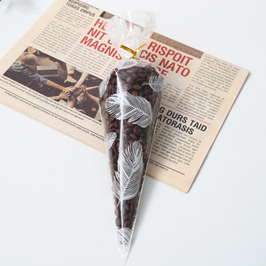 Sacchetti Conici in Plastica OPP Personalizzati per <span class=keywords><strong>Dolci</strong></span>, Popcorn, Pasticceria, Glassa e Decorazione Torte - Product Image 6