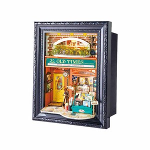 Robotime Rolife Decoración de Escritorio, Casa Miniatura DIY DP004, Librería de la Vieja Época, Rompecabezas 3D de Madera - Product Image 1