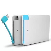 Banque de puissance 2500mAh Banque de puissance de carte mince pour iPhone 15 Plus Chargeur de téléphone portable Banque de batterie de secours 2500mAh