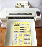 Machine automatique de découpe de papier d'étiquettes multifeuilles