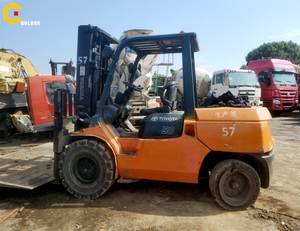 Durable Used TOYOTA FD50 Forklift for sale - Product Image 1