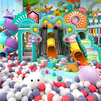 Équipement commercial : Zone de jeux souple pour enfants, ensemble de toboggans personnalisés, piscine à balles, magasins de jeu de rôle à thème ville simulée, pour intérieur et haute capacité