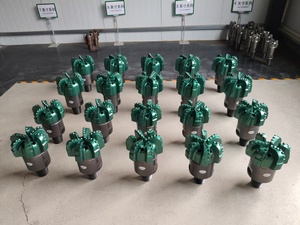 מקדחי יהלום <span class=keywords><strong>PDC</strong></span> עם <span class=keywords><strong>6</strong></span> להבים, 8 אינץ' (203.2 מ\\\"מ), לקידוח בארות מים עמוקות - Product Image 6