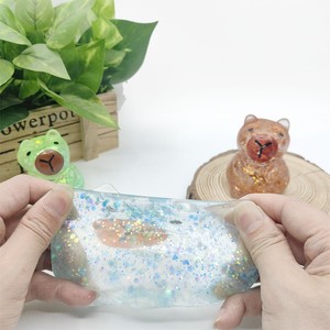 ของเล่นบีบคาปิบาร่าน่ารัก น้ำตาลมอลต์ ของเล่นบีบคลายเครียดสุดสร้างสรรค์ - Product Image 4