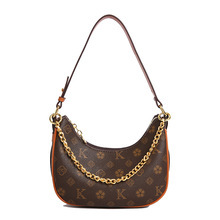 Bolso de Media Luna de Piel Sintética de Lujo, Nuevo Modelo 2026, con Cadena de Alta Calidad, Estampado, Versátil, de Mano, Bandolera, Impermeable - Product Image 1