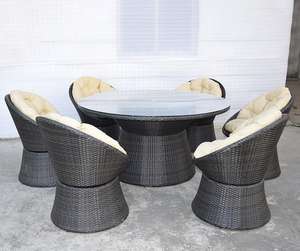 أريكة حديقة خارجية نوردية مخصصة للتجارة عبر الحدود، كرسي راتان دائري قابل للدوران، طاولة وكرسي منسوجان من الراتان. - Product Image 2