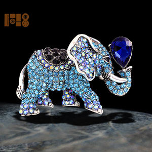 Crystal Lucky <span class=keywords><strong>Elephant</strong></span> Alloy Strass Elefant Tier Corsage Golden <span class=keywords><strong>Elephant</strong></span> Brosche kann als Halskette verwendet werden - Product Image 2