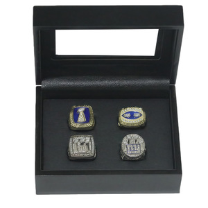 Colección de Anillos de Campeonato de los New York Giants <span class=keywords><strong>1986</strong></span> 1990 2007 2011, Recuerdo para Fanáticos, Estuche de Madera Negra Pura - Product Image 1